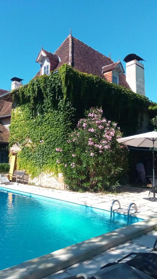 Maison Grandes Chambres Avec Cuisine -Jardin -Terrasse-Bbq Bastanes Exteriör bild